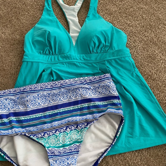 Lands’ End Size 10 Sea Pink Floral Bikini Bottom NWT